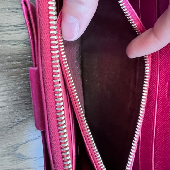 Pink Prada Saffiano Bow Zippy Wallet (Authentic) - Picture 9 of 15